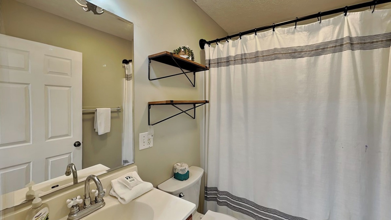 Photo of Bathroom in McHenry