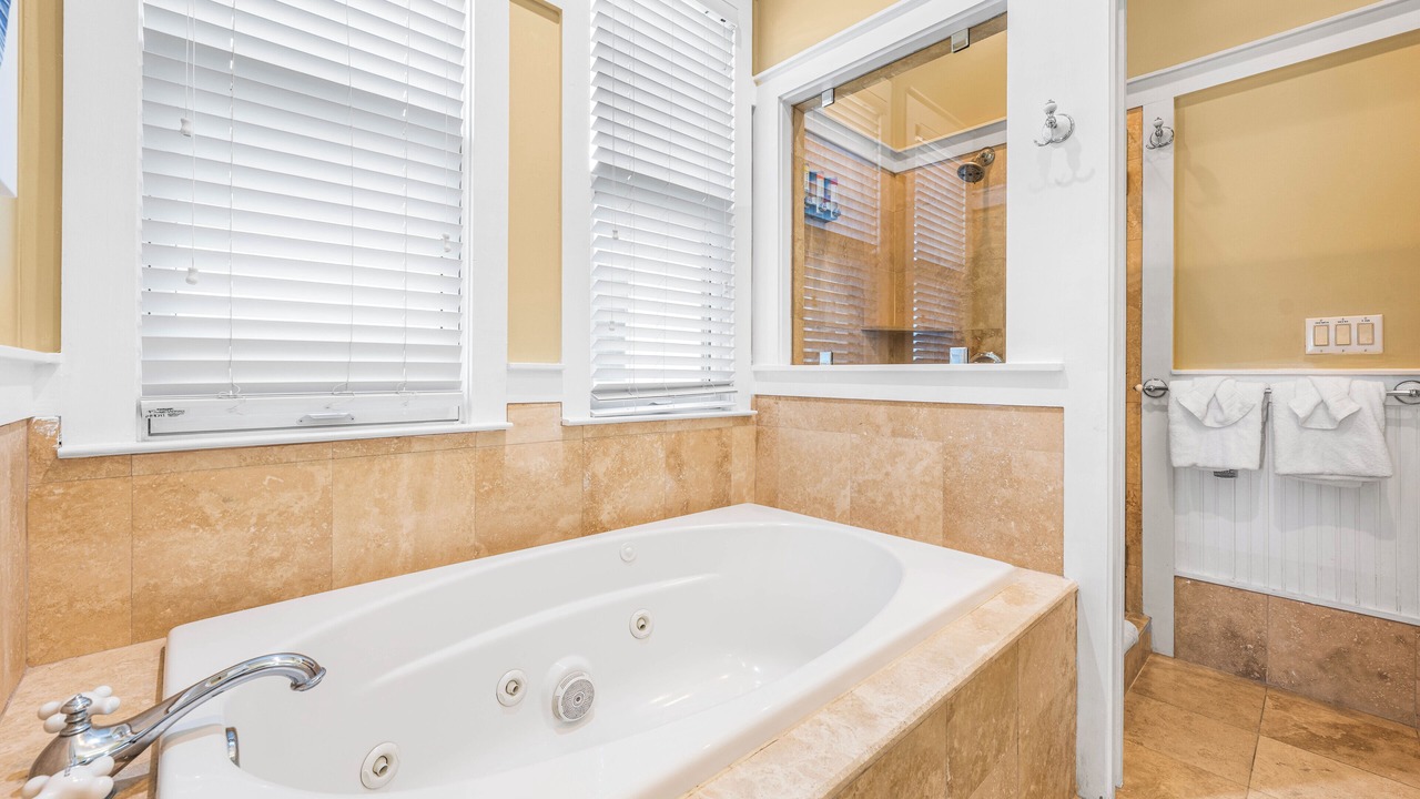 Photo of Bathroom in Delos