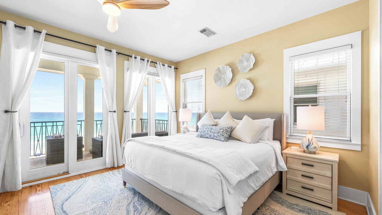 Photo of Bedroom in Delos