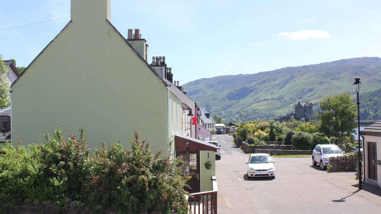 Photo of Others in Dornie