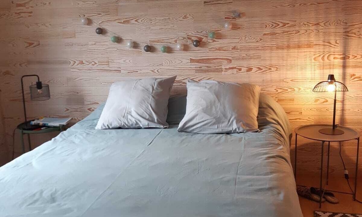 Photo of Bedroom in Angles