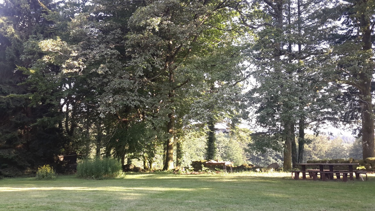 Photo of Outdoor in Angles