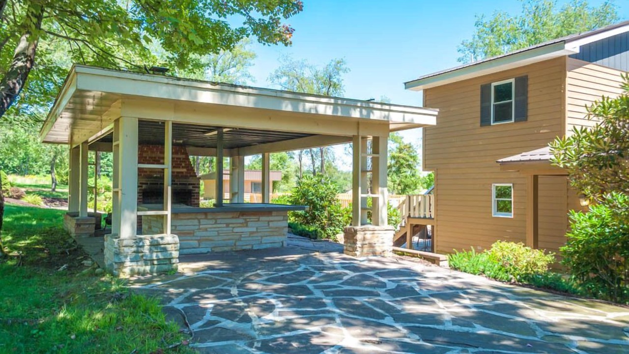 Photo of Outdoor in Farmington