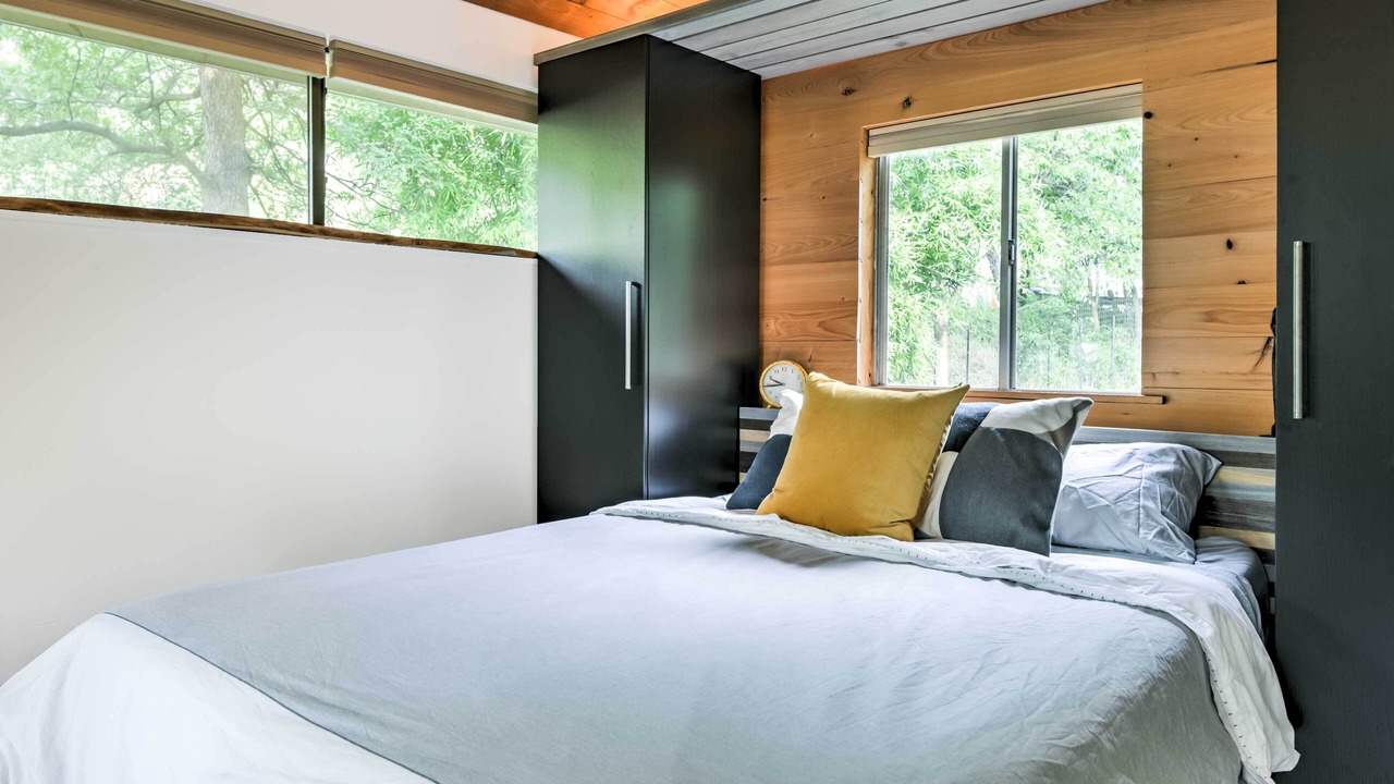 Photo of Bedroom in Blackshear-Prospect Hill