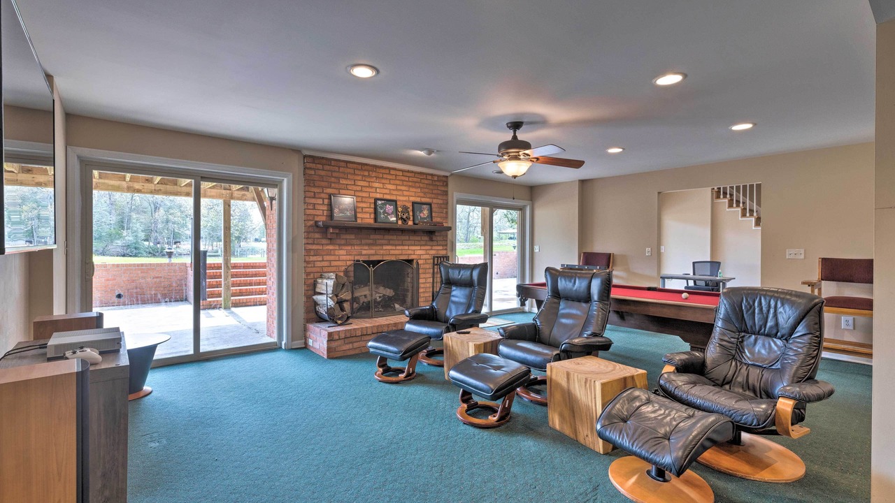 Photo of Livingroom in Reedville