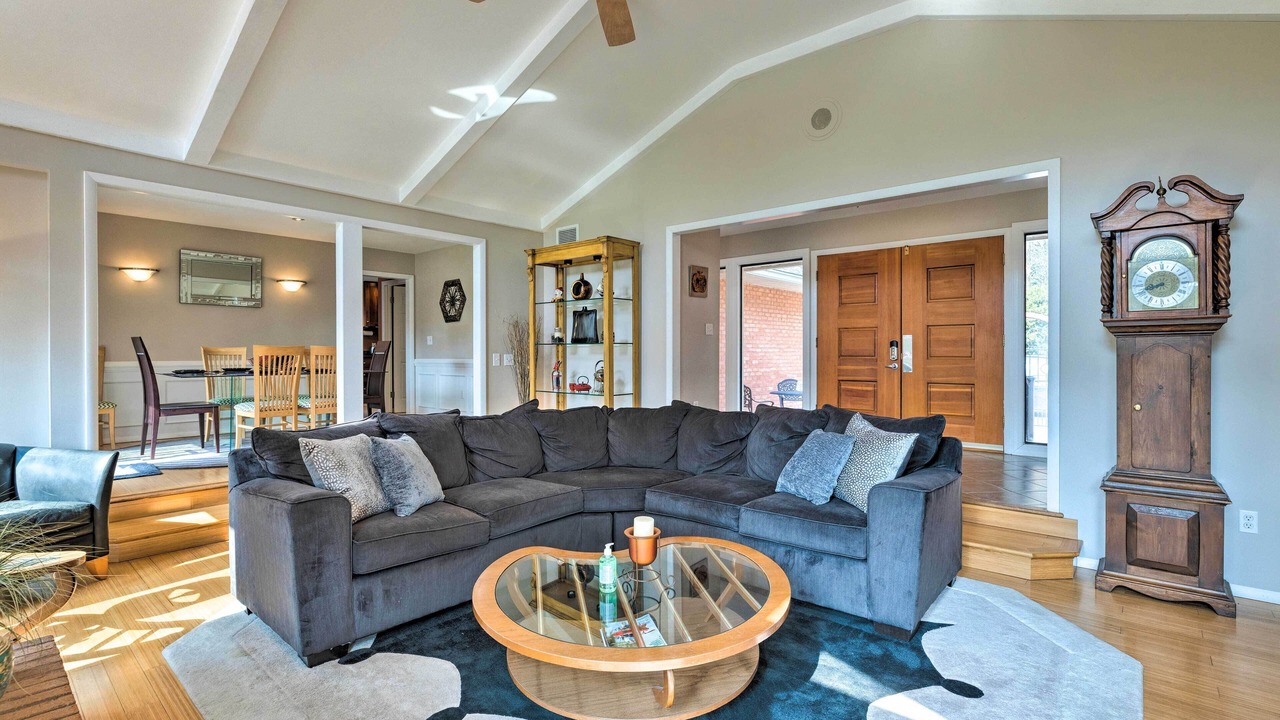 Photo of Livingroom in Reedville