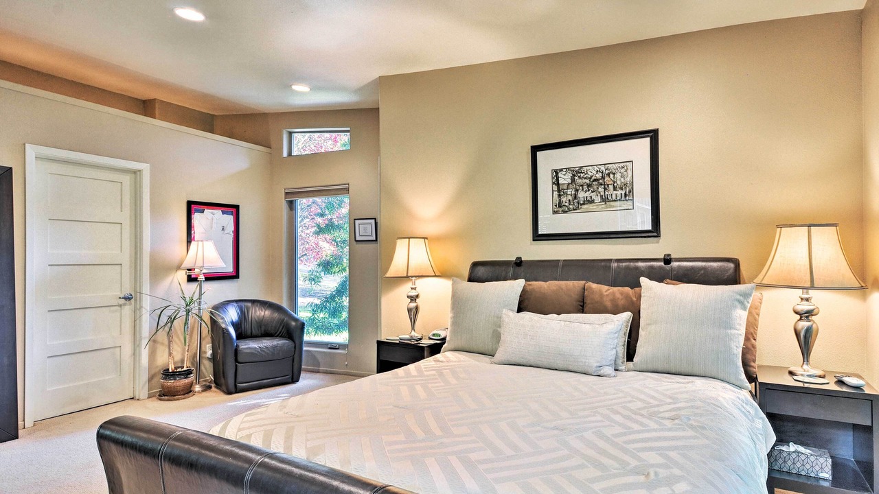 Photo of Others in Oak Grove