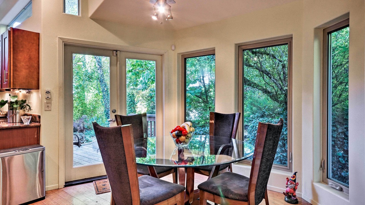 Photo of Others in Oak Grove