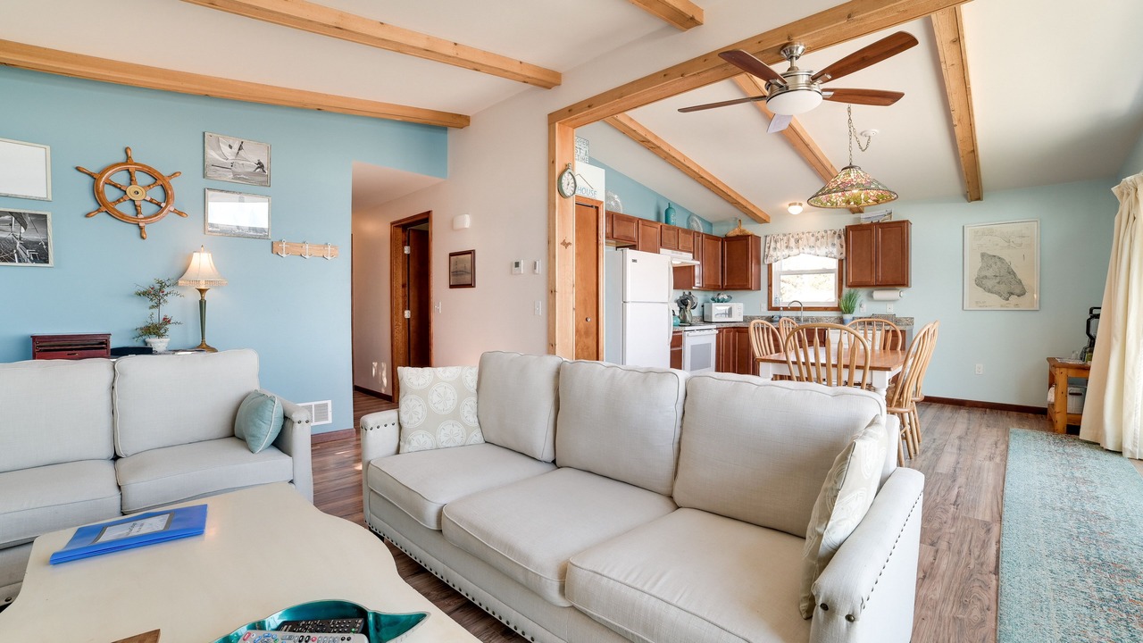 Photo of Livingroom in St Ignace