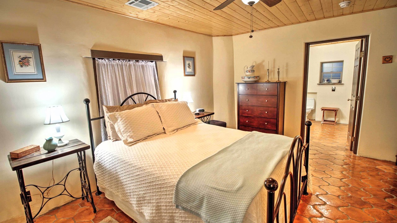Photo of Bedroom in Mesilla