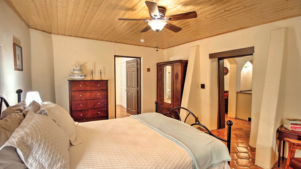 Photo of Bedroom in Mesilla