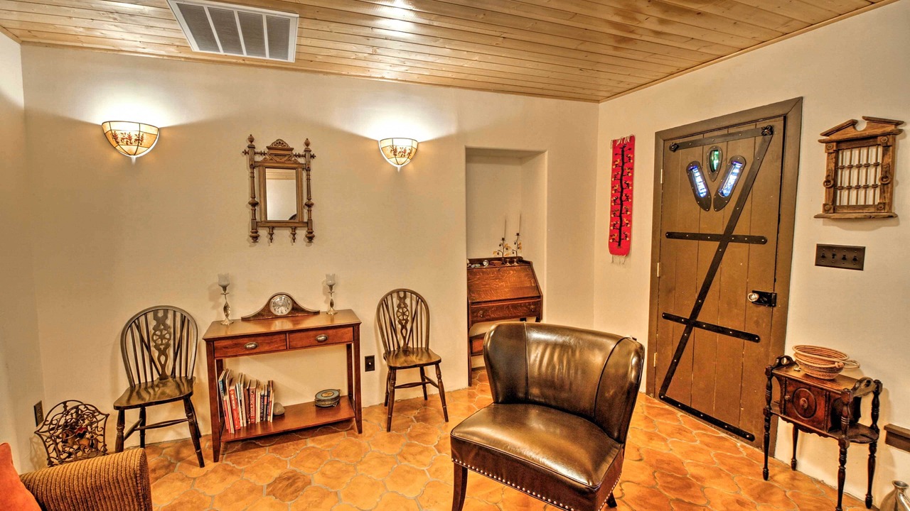 Photo of Bedroom in Mesilla