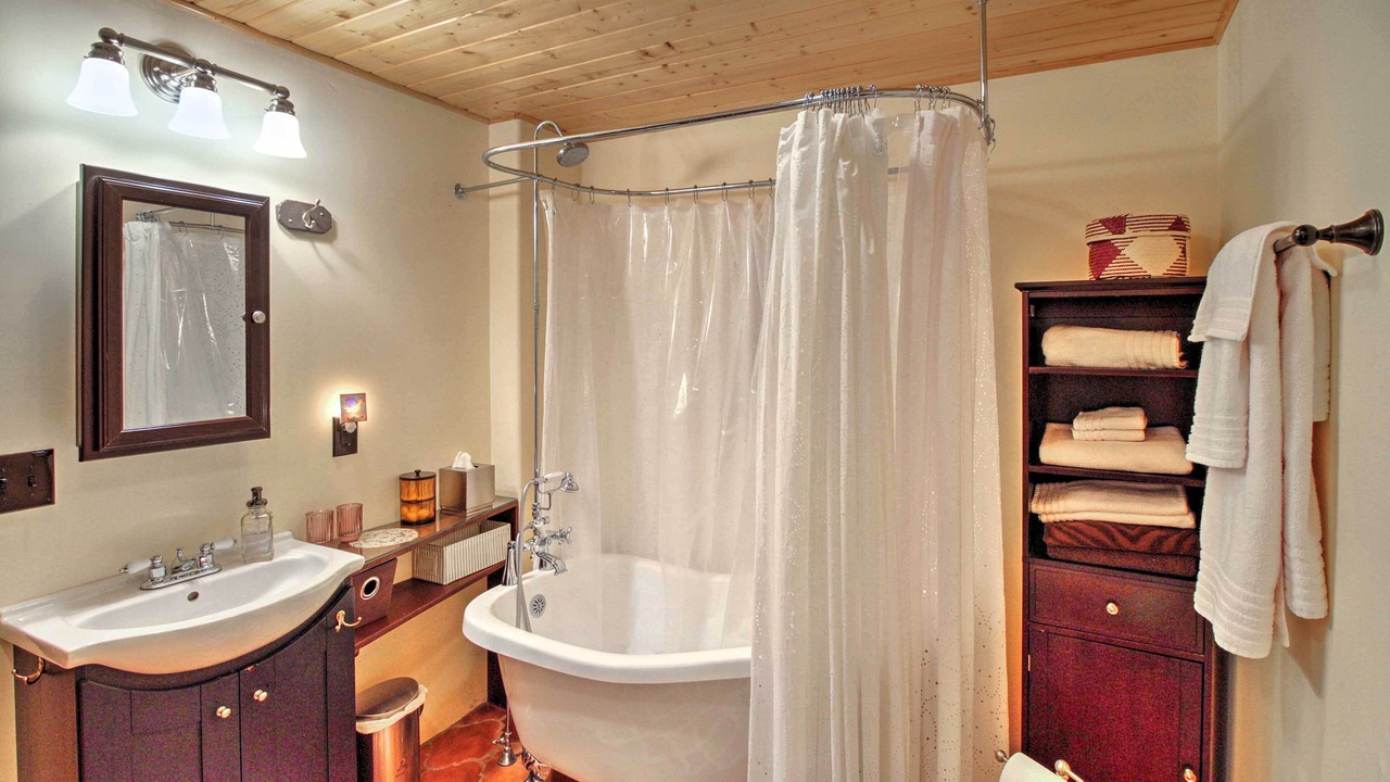 Photo of Bathroom in Mesilla