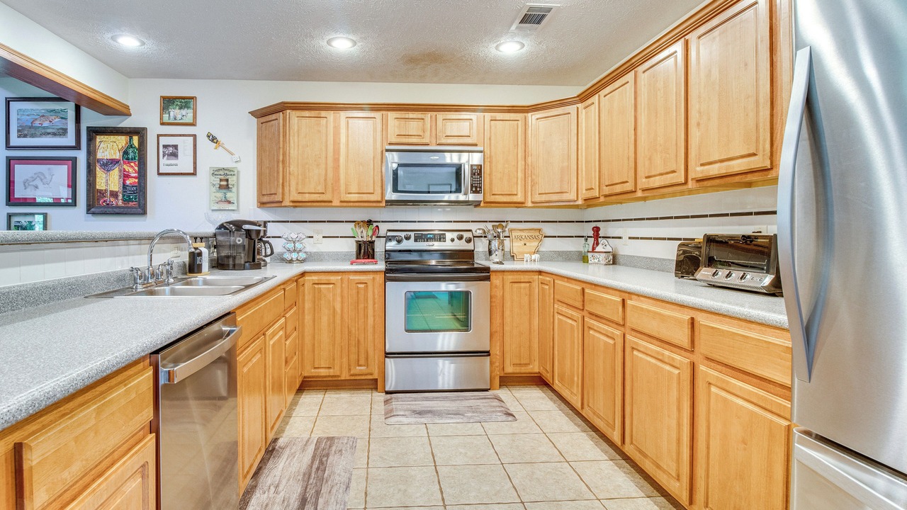 Photo of Kitchen in Lone Rock