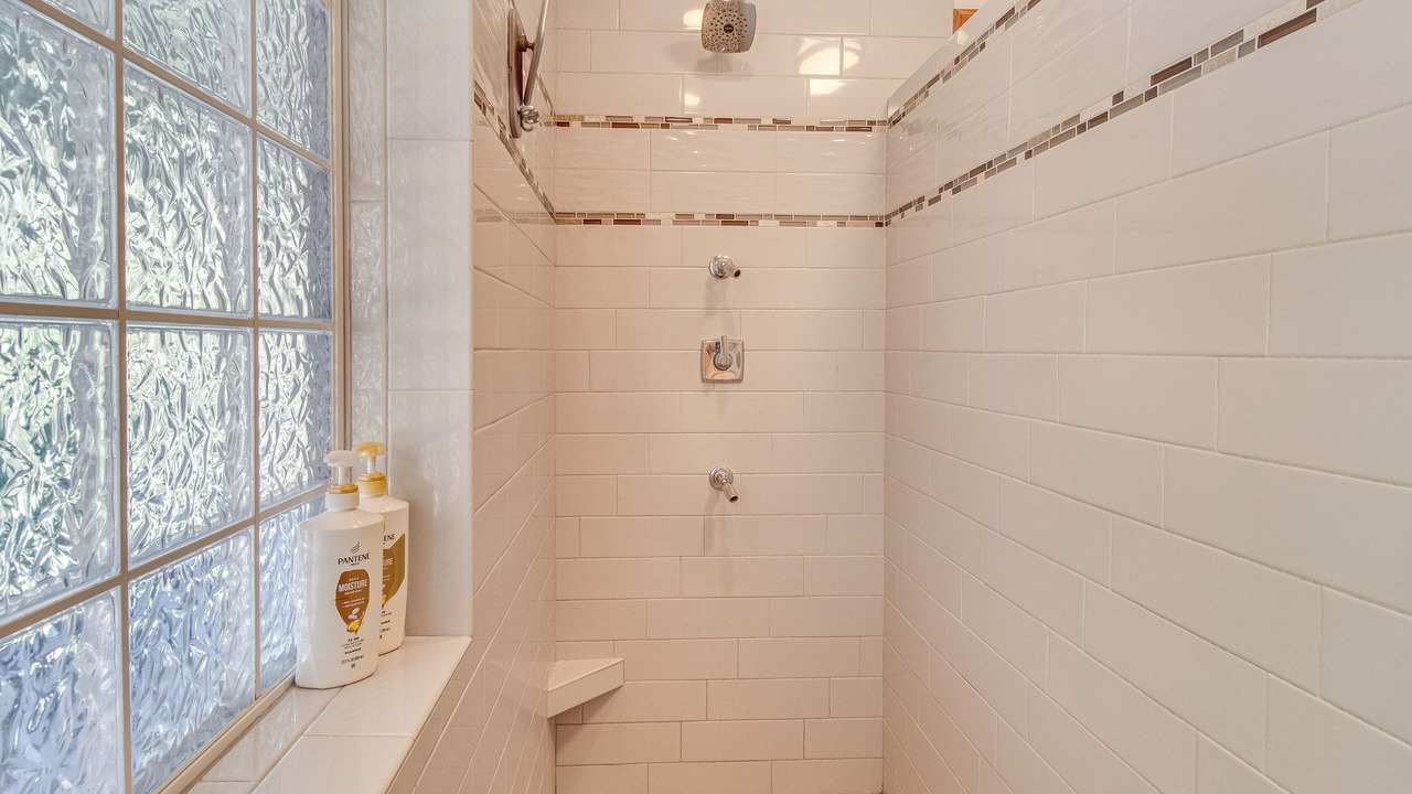 Photo of Bathroom in Lone Rock