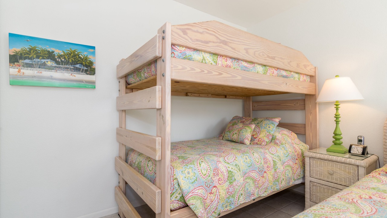 Photo of Bedroom in Holmes Beach