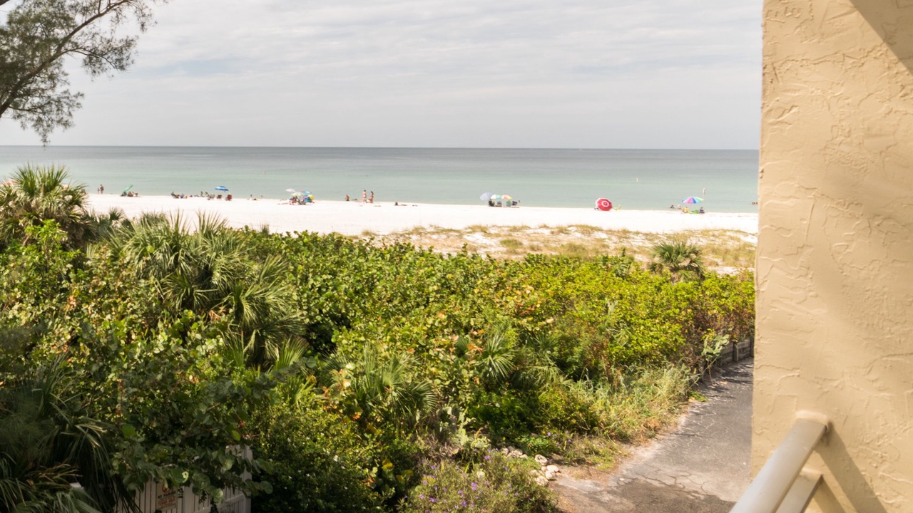 Photo of Others in Holmes Beach