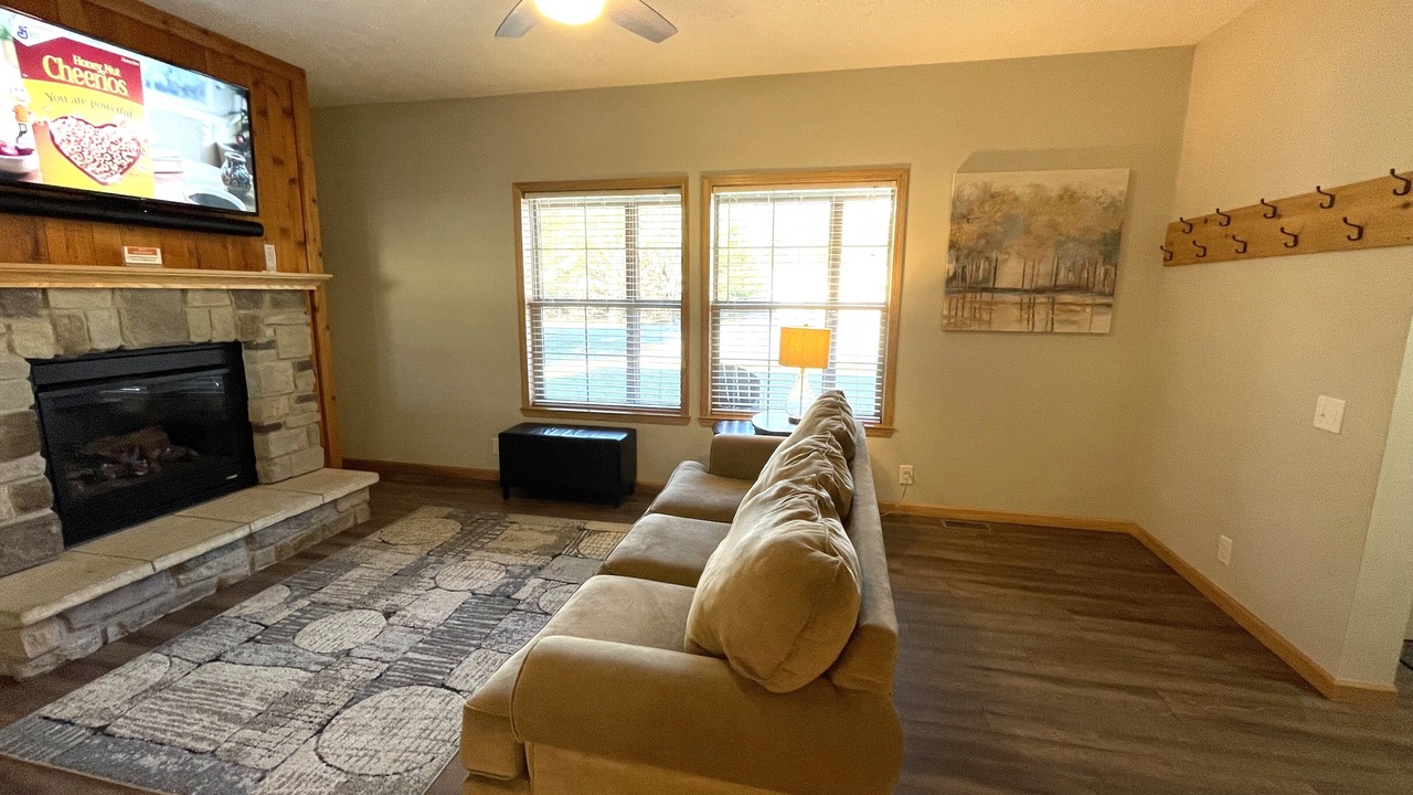 Photo of Livingroom in Spring Brook