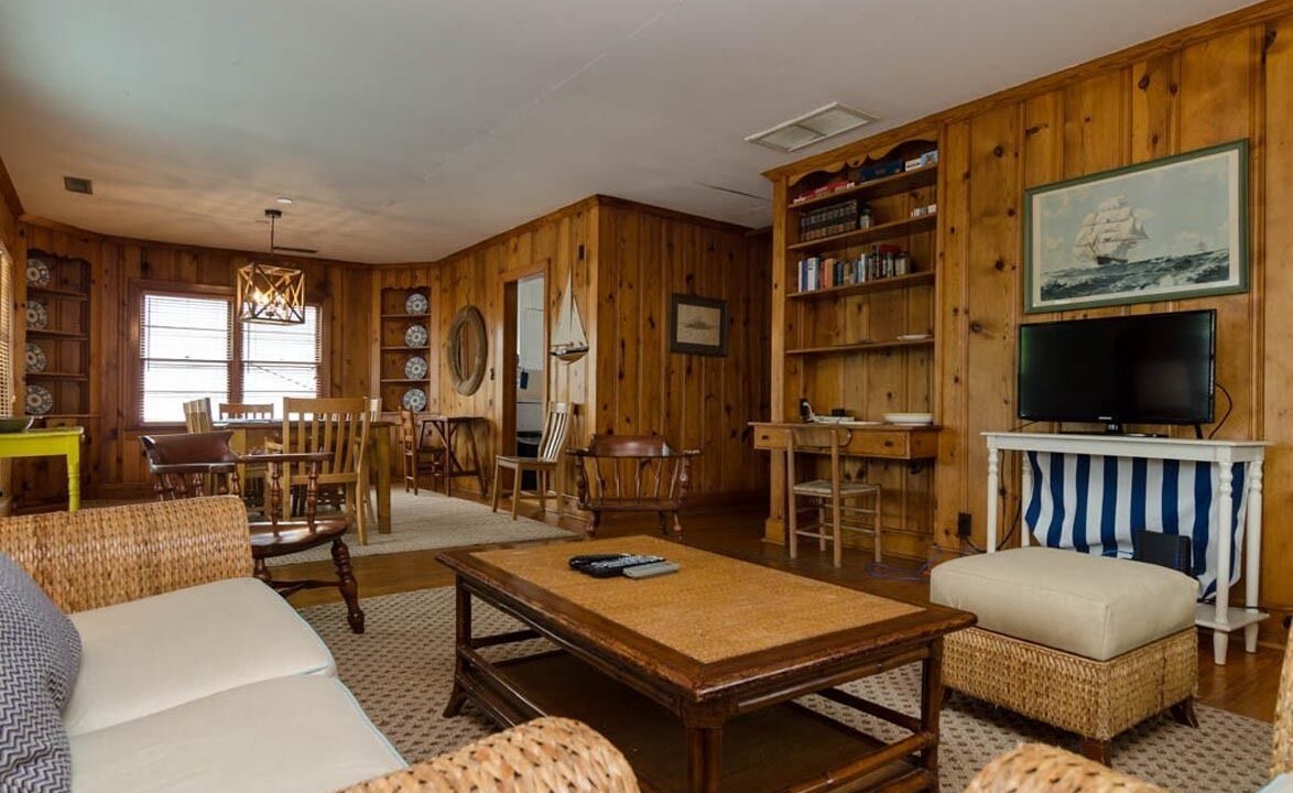 Photo of Livingroom in Wrightsville Beach