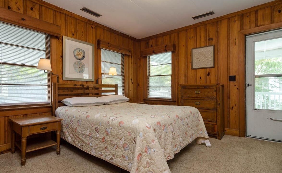 Photo of Bedroom in Wrightsville Beach