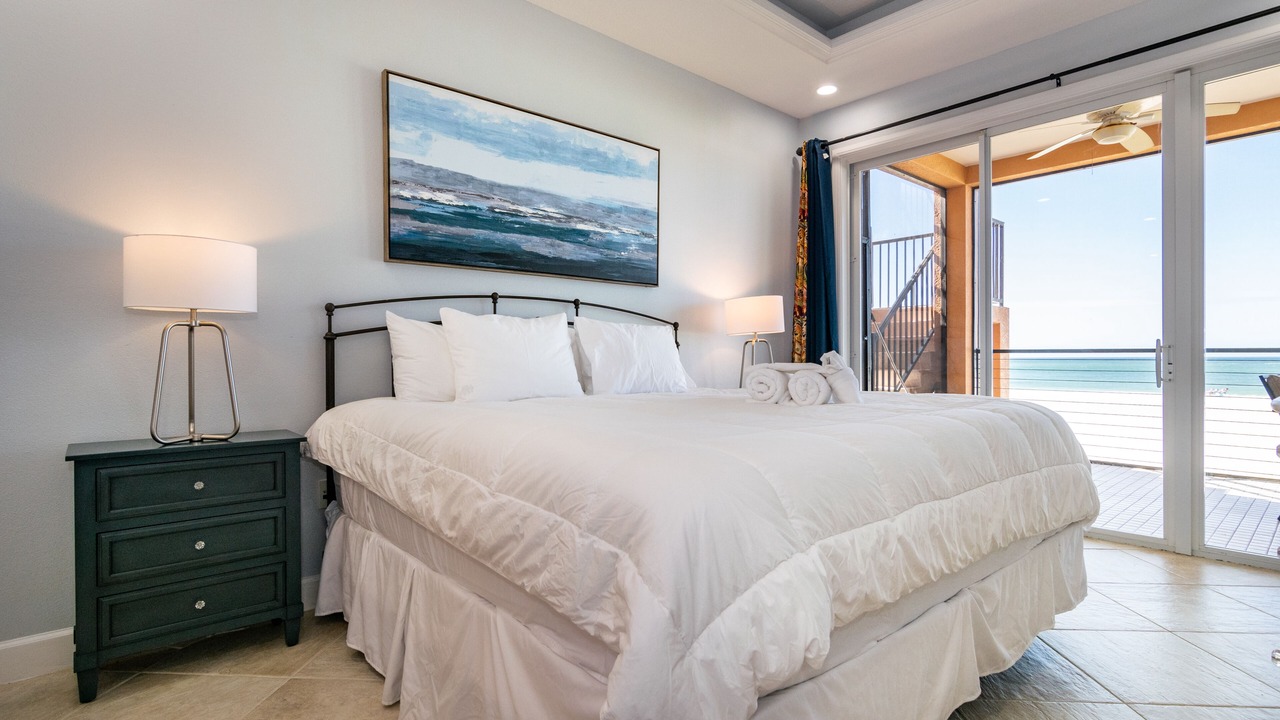 Photo of Bedroom in Bradenton Beach