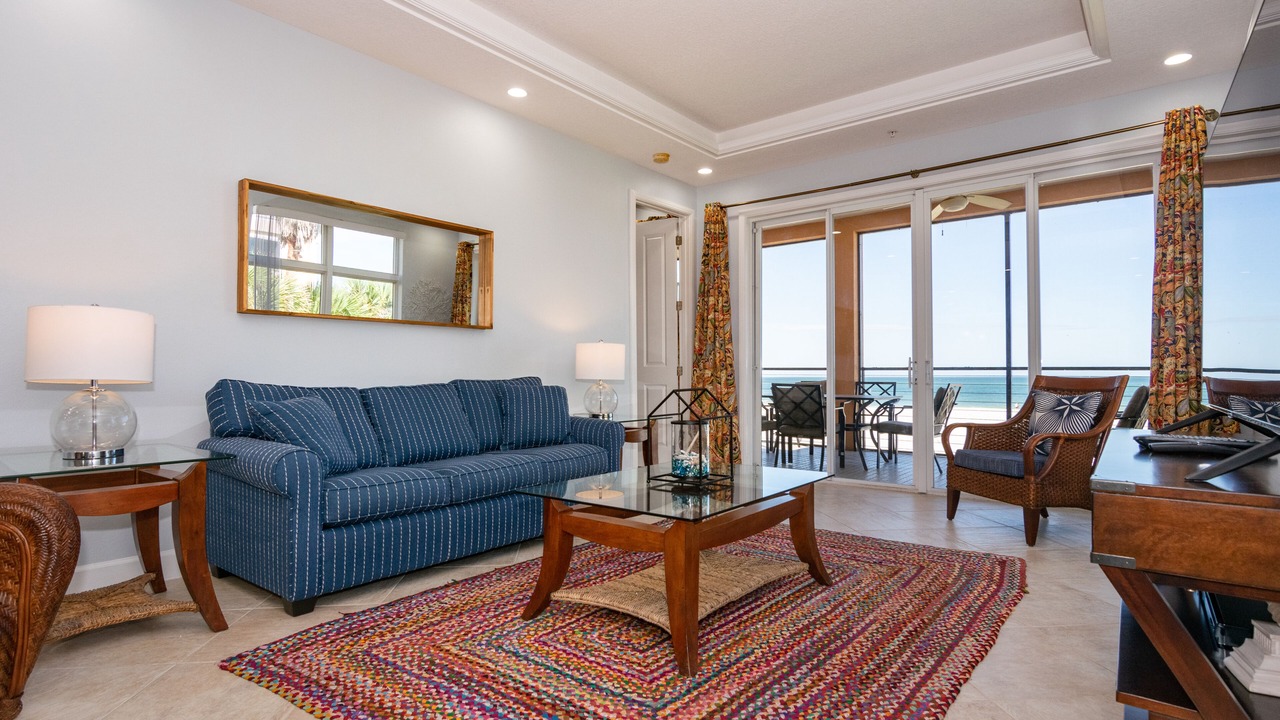 Photo of Livingroom in Bradenton Beach