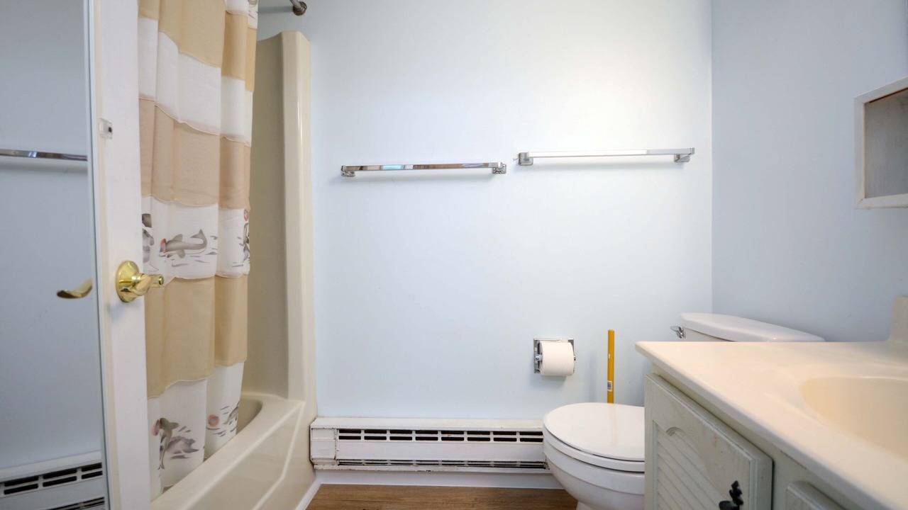 Photo of Bathroom in Midtown Ocean City