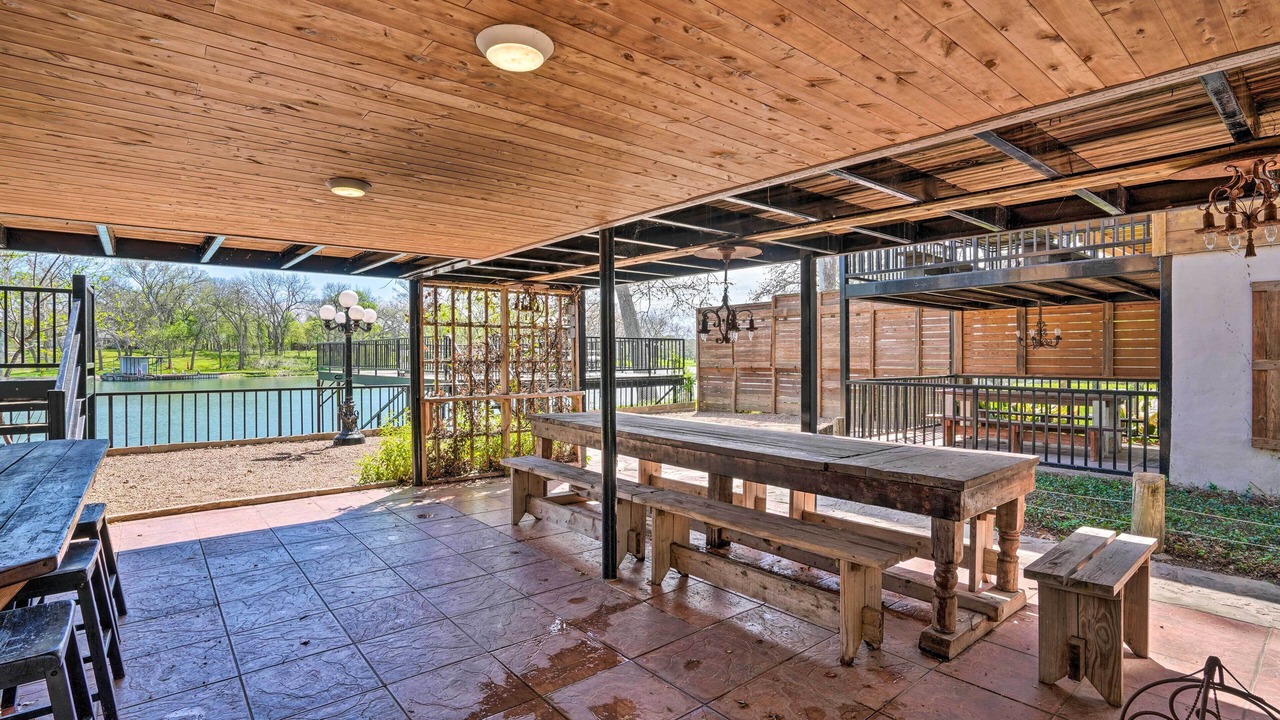Photo of Outdoor in Seguin