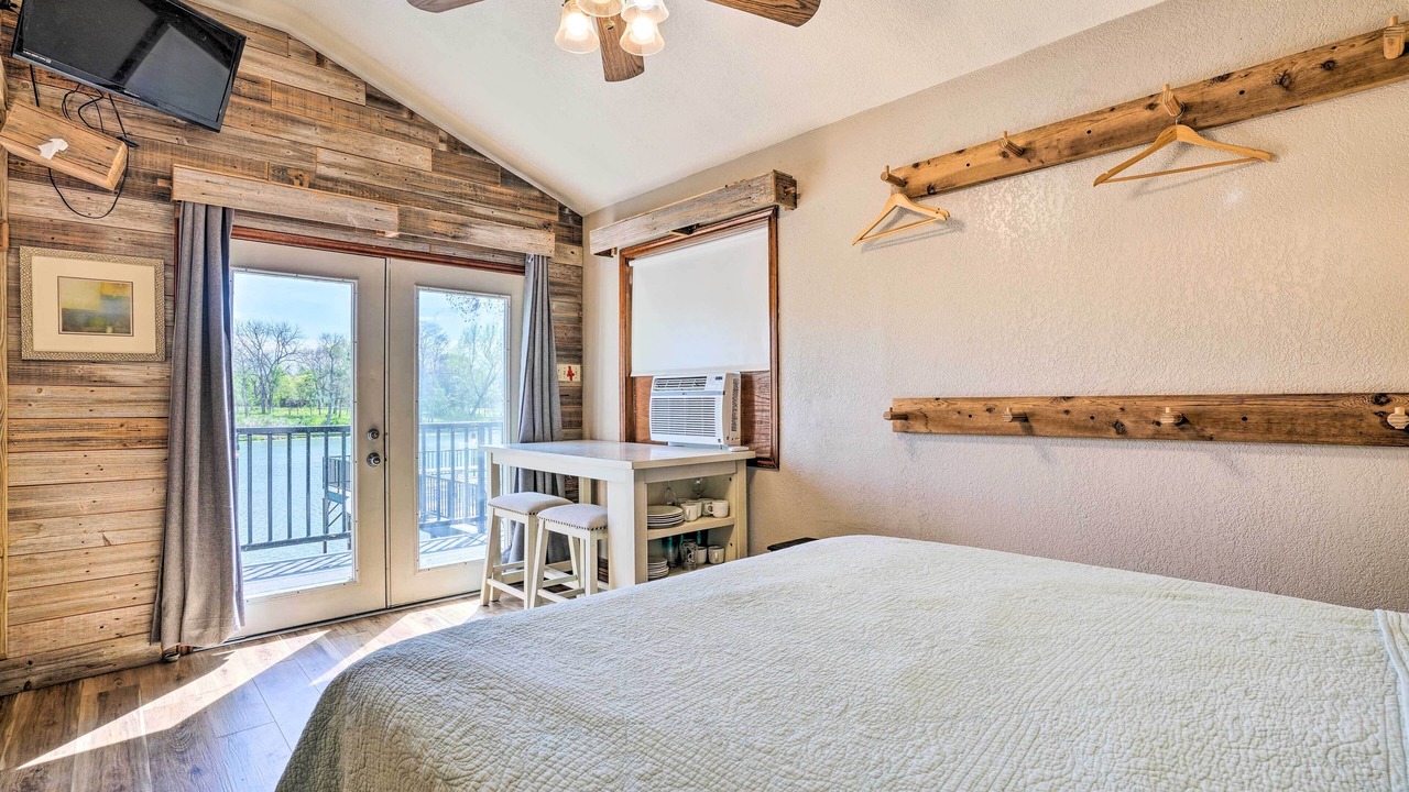 Photo of Bedroom in Seguin