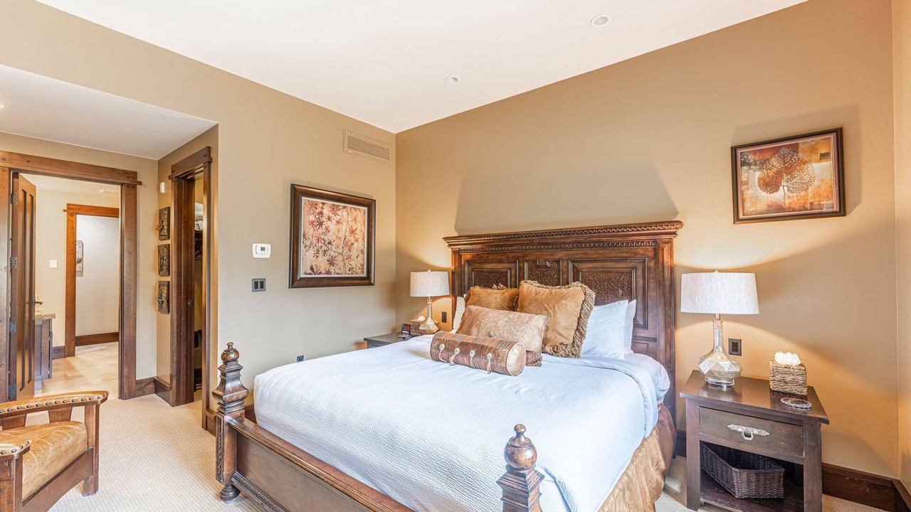 Photo of Bedroom in Empire Pass