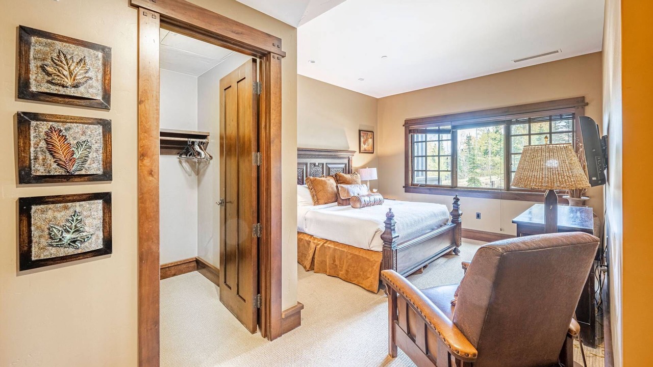 Photo of Bedroom in Empire Pass