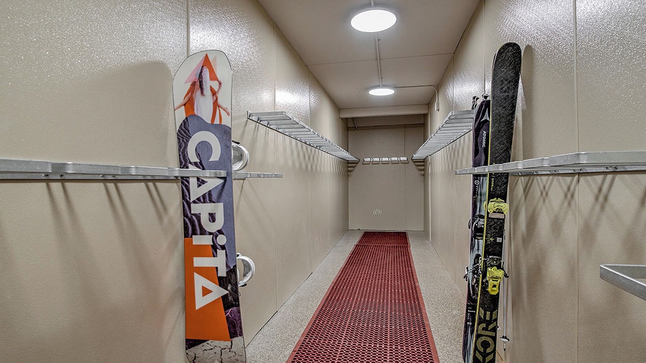 Photo of Others in Peak 9