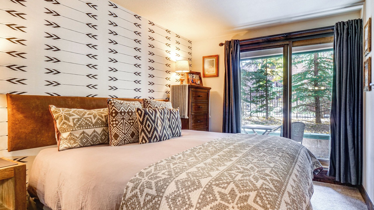 Photo of Others in Peak 9