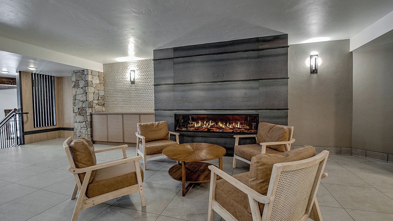 Photo of Others in Peak 9