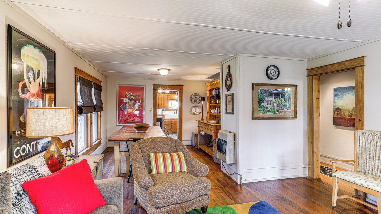 Photo of Livingroom in Hardy