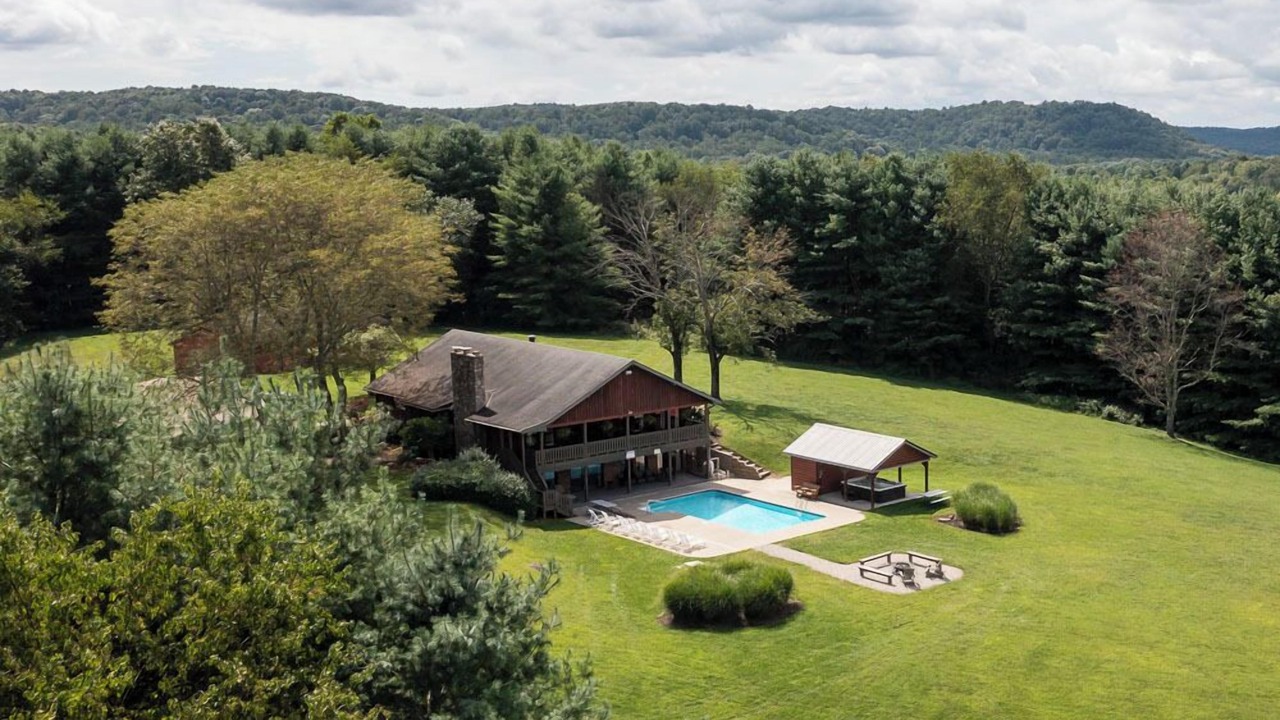 Photo of Others in Laurelville