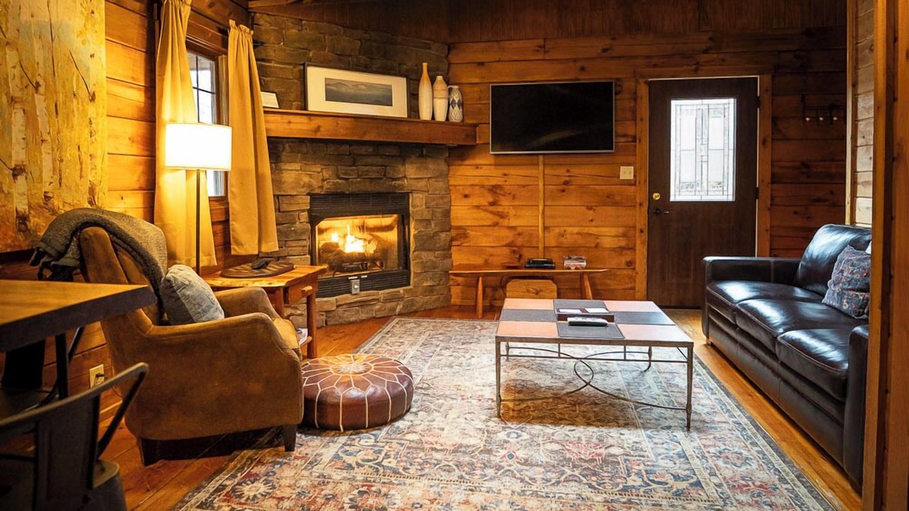 Photo of Others in Logan