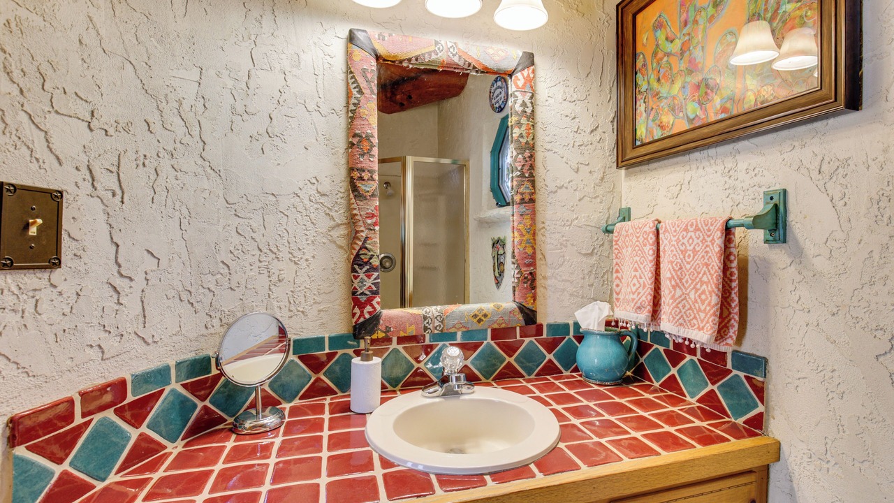 Photo of Bathroom in Raintree
