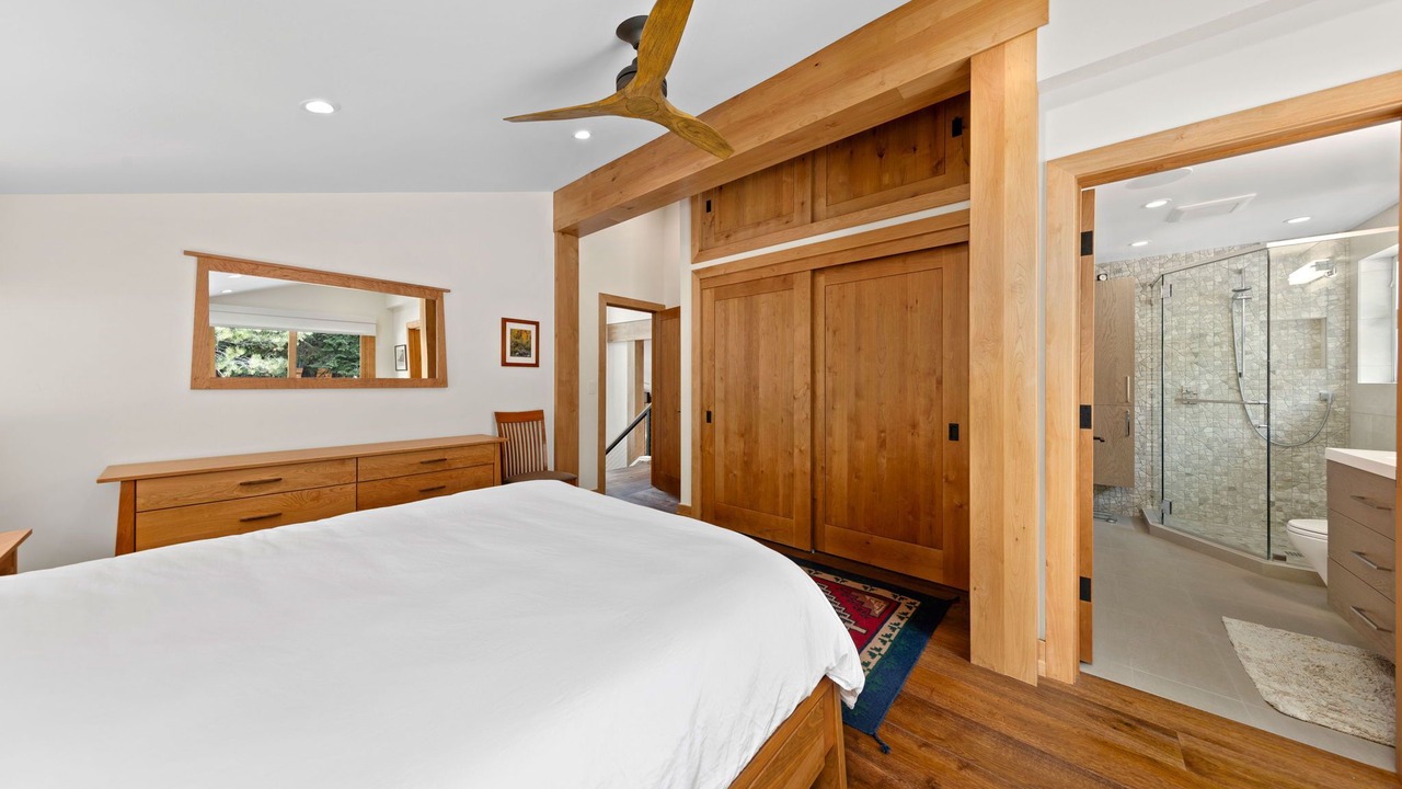 Photo of Bedroom in Ridgewood