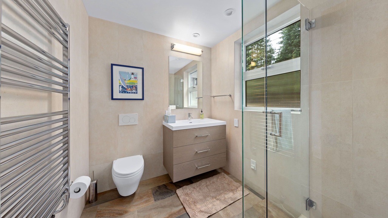 Photo of Bathroom in Ridgewood