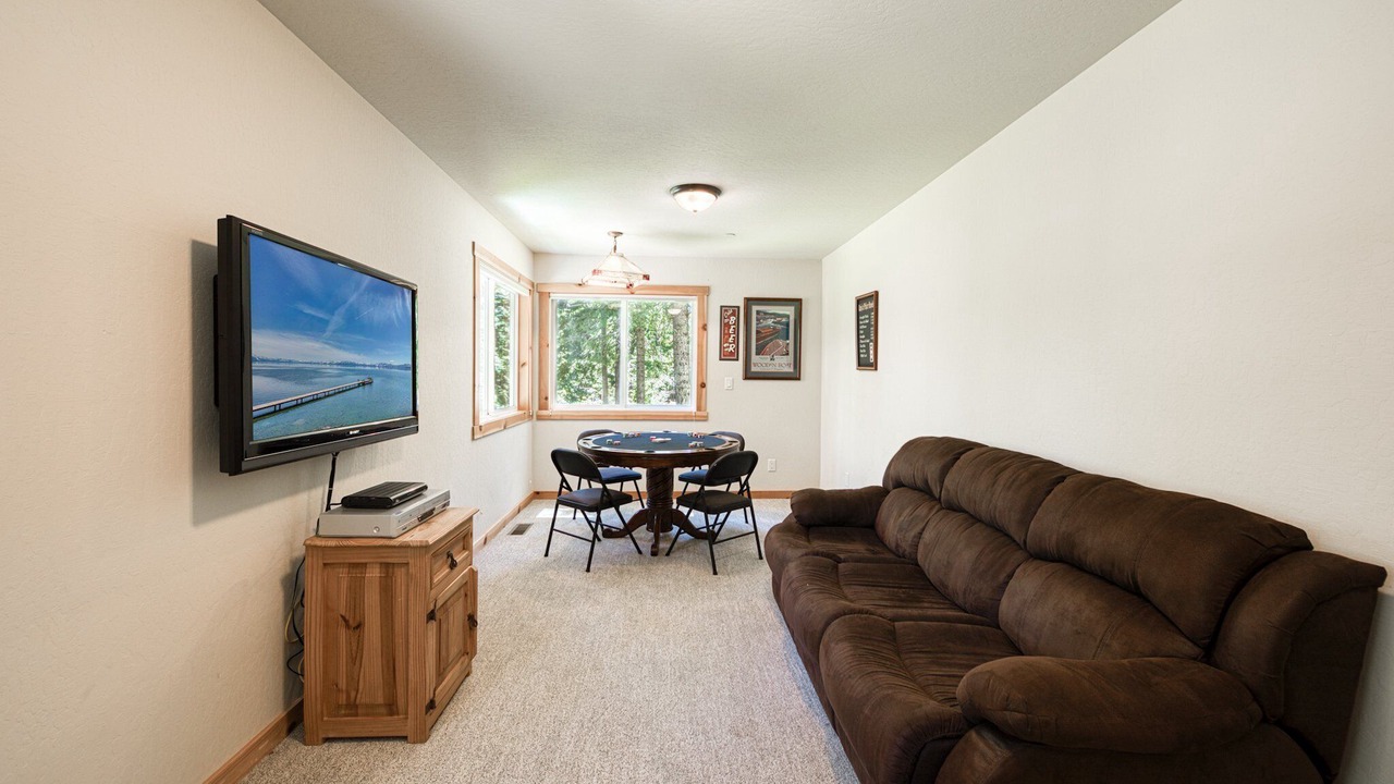 Photo of Livingroom in Homewood