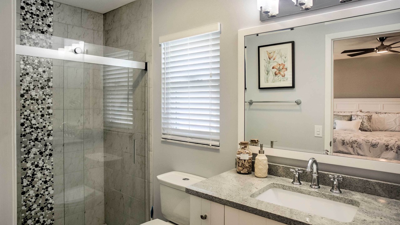 Photo of Bathroom in Naples Park