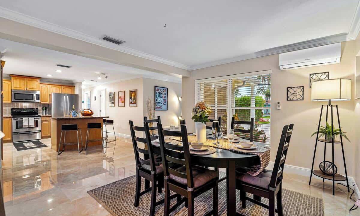 Photo of Others in Garden Isles