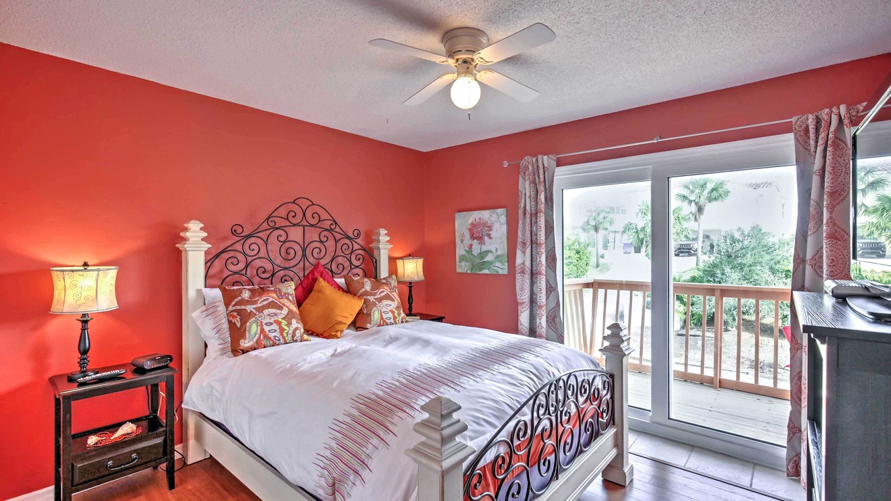 Photo of Patio Balcony in Butler Beach