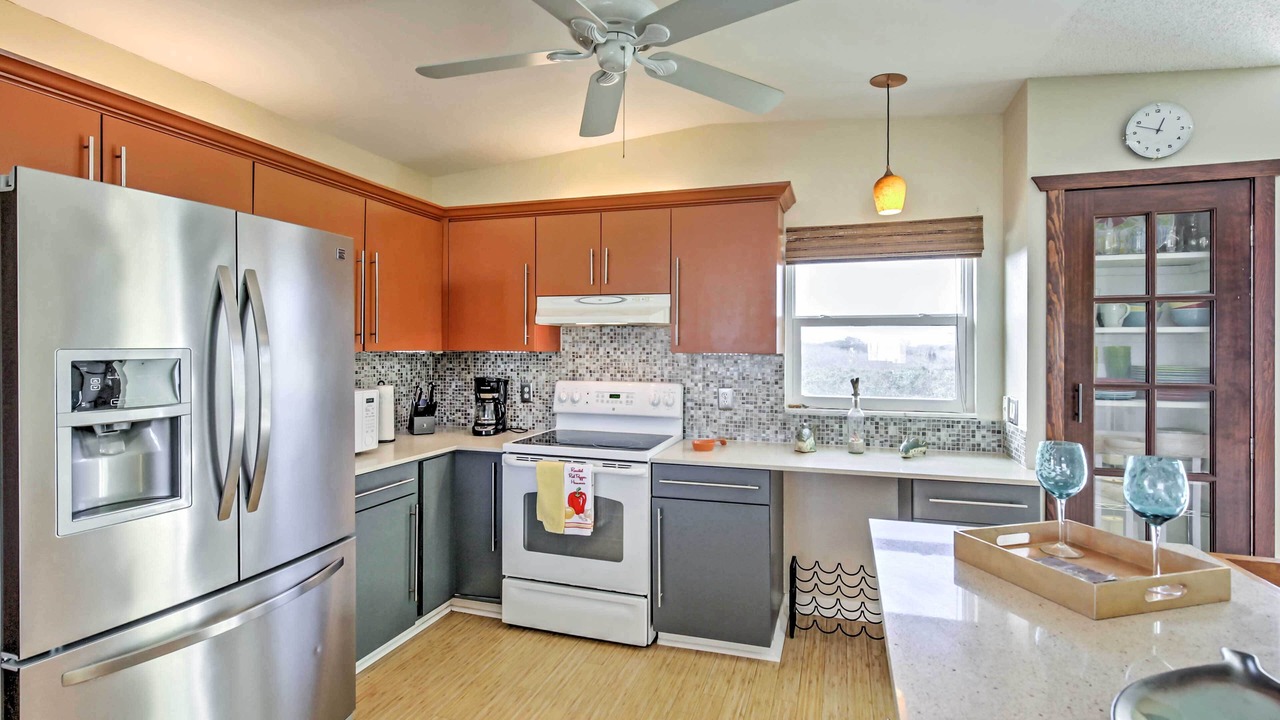 Photo of Kitchen in Butler Beach
