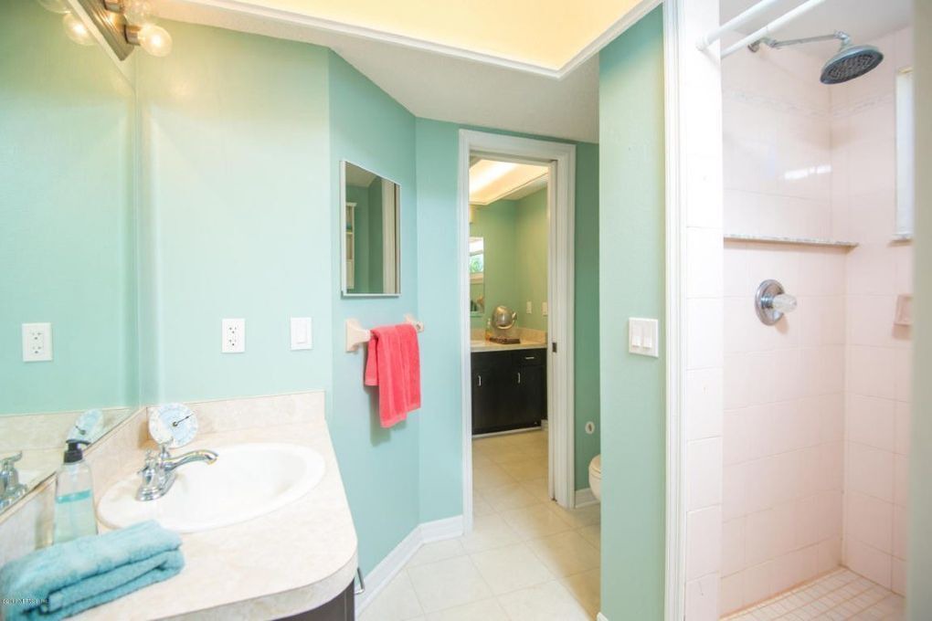 Photo of Bathroom in Butler Beach