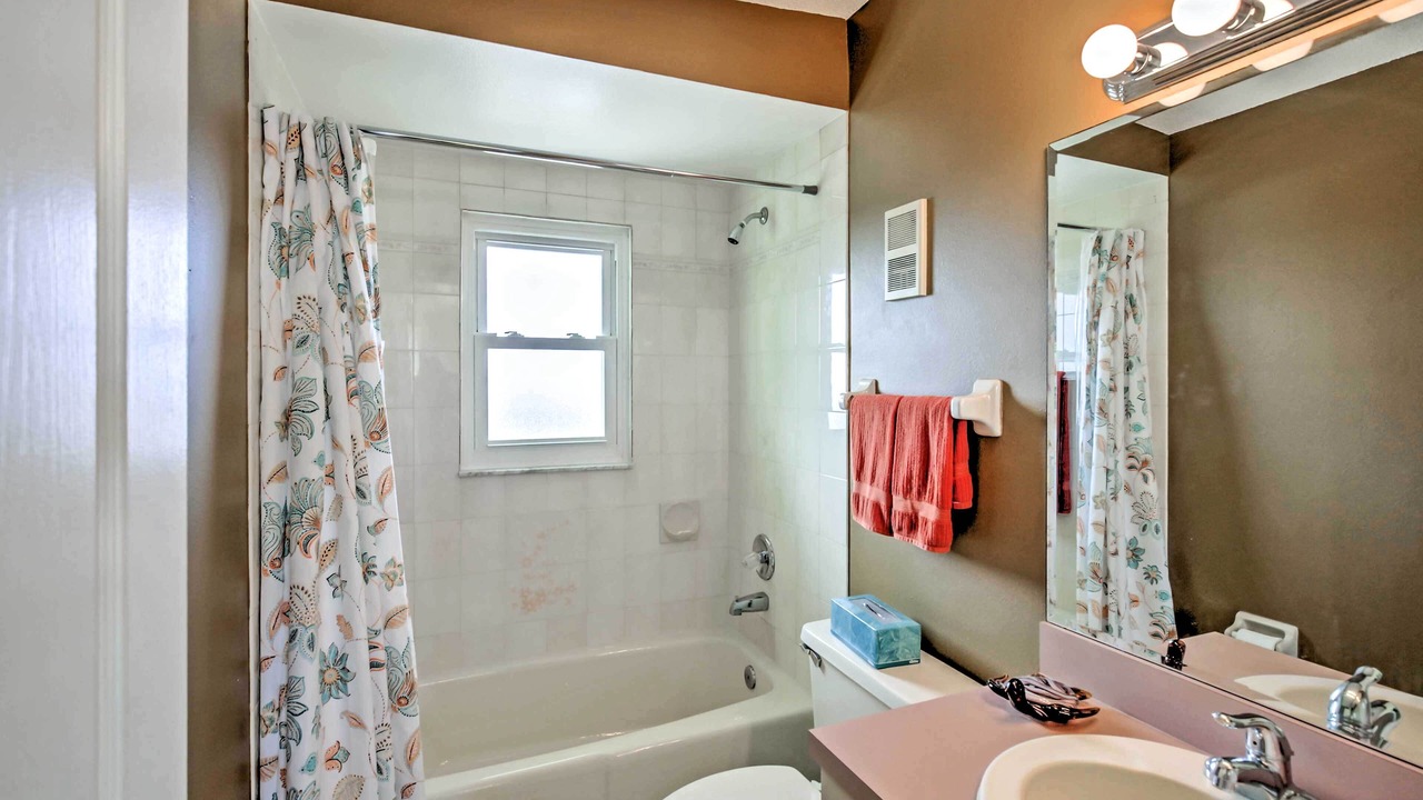 Photo of Bathroom in Butler Beach