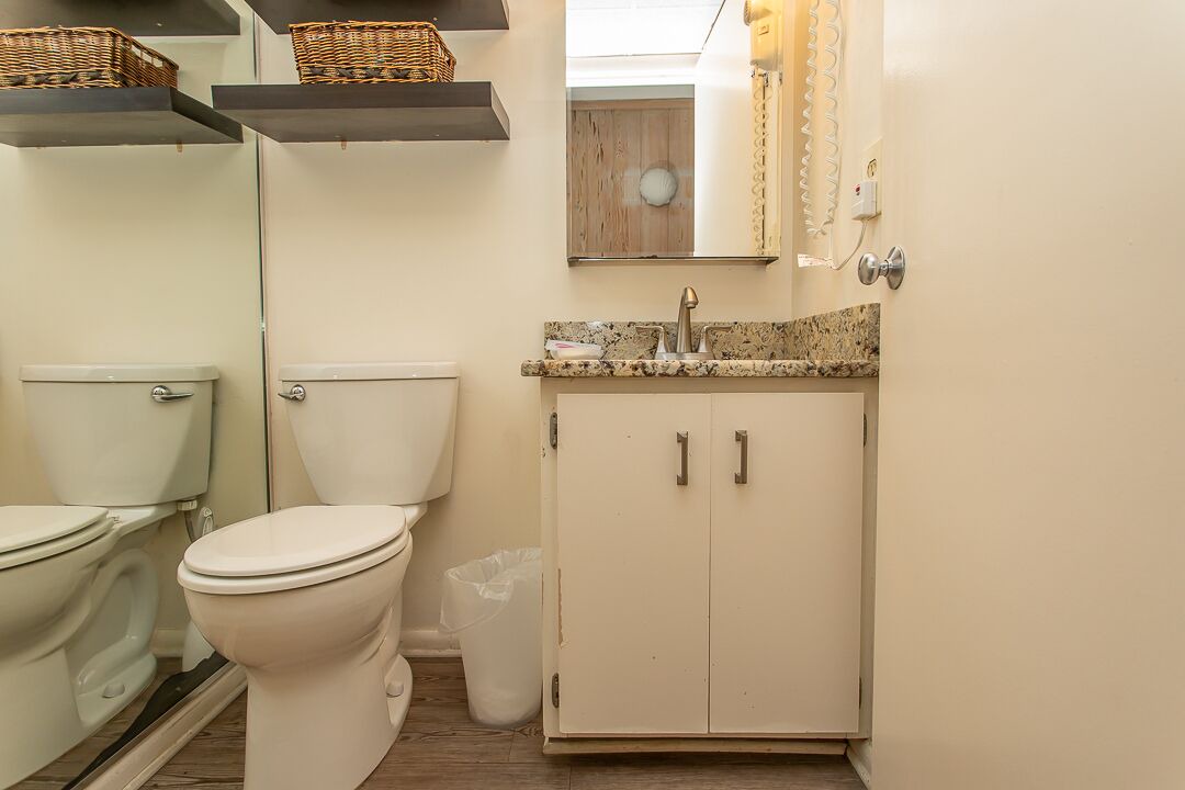 Photo of Bathroom in Garden City