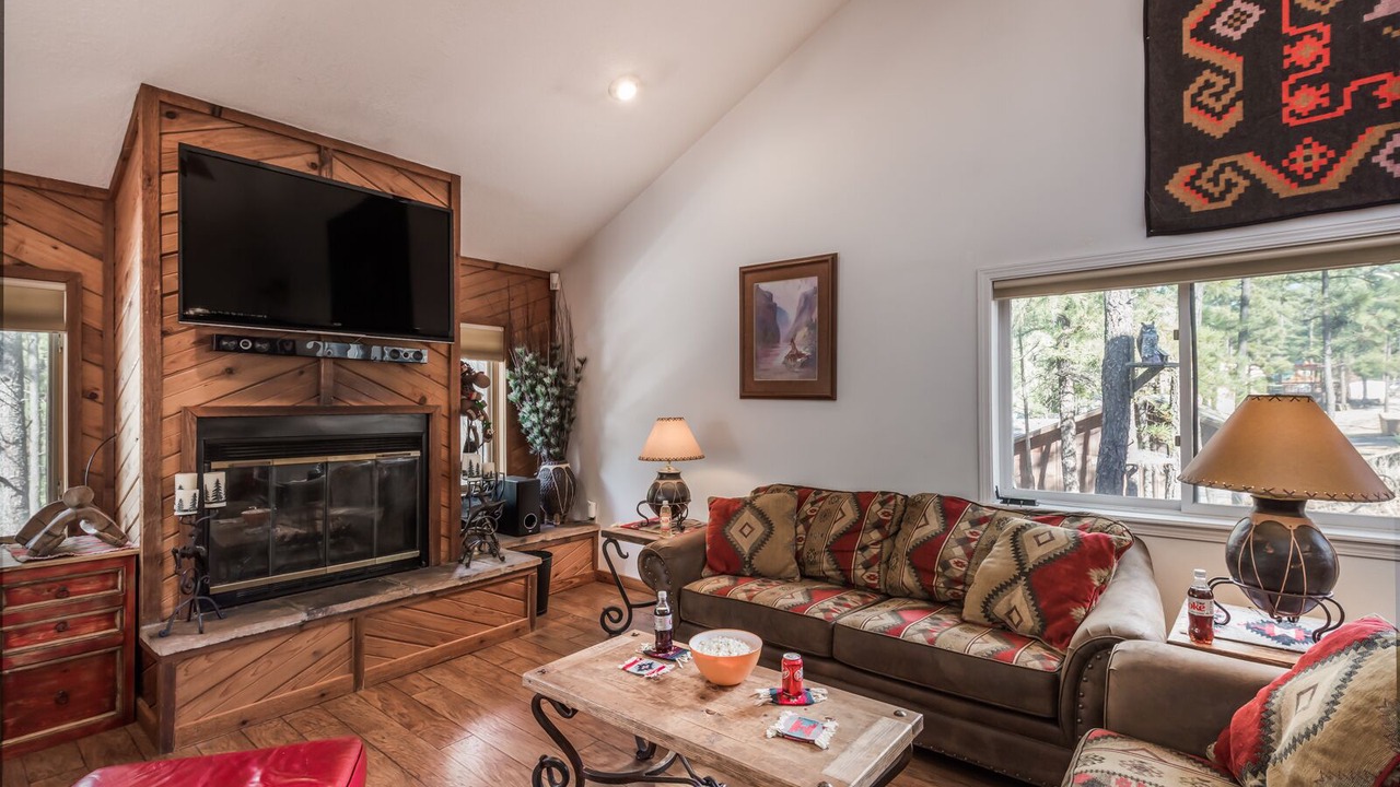 Photo of Livingroom in Ruidoso