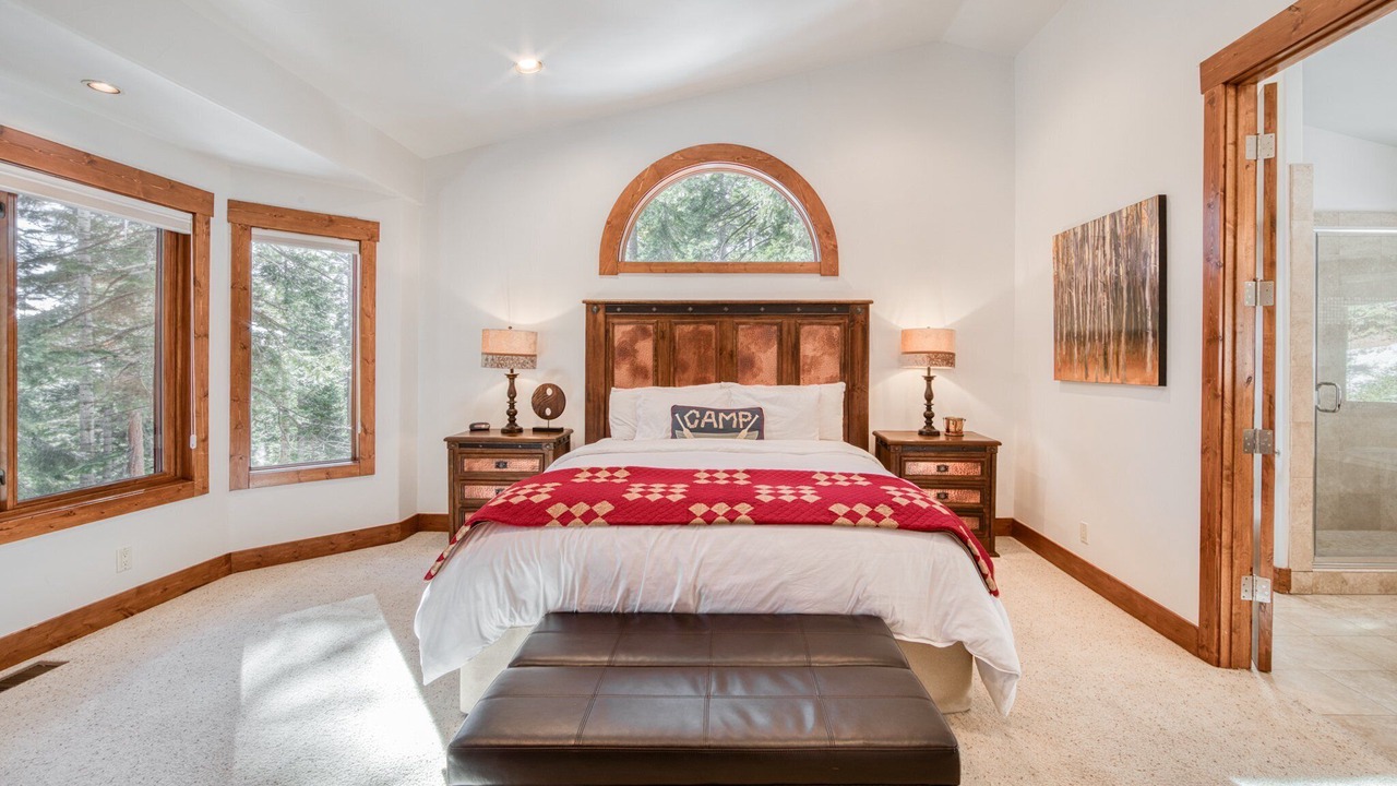 Photo of Bedroom in Ridgewood